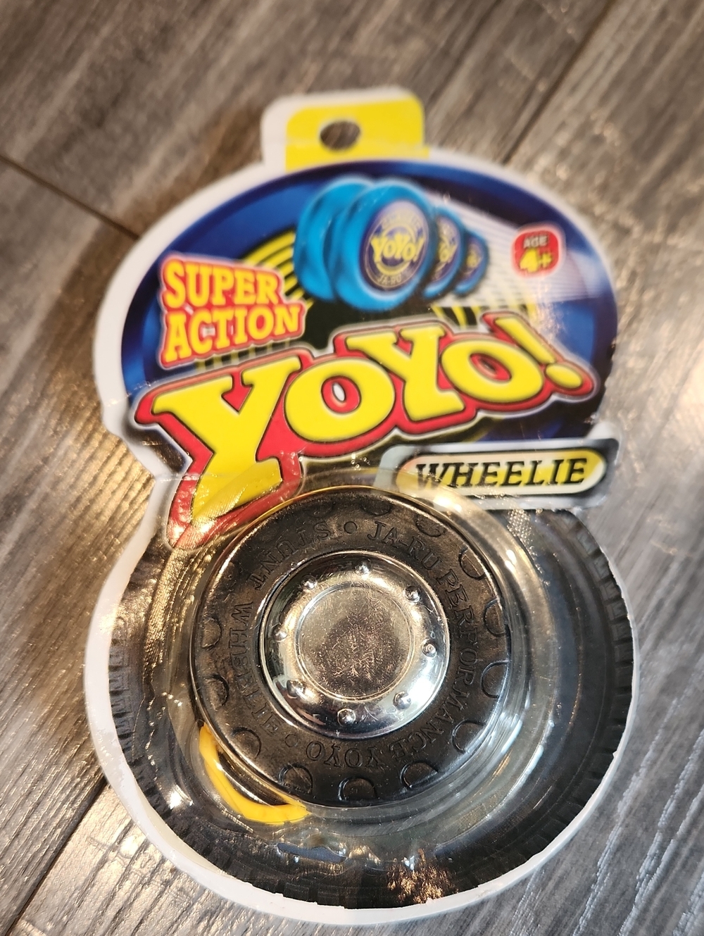 NWT Vtg. 2005 Super Action Yoyo Wheelie Toy - Black and Silver